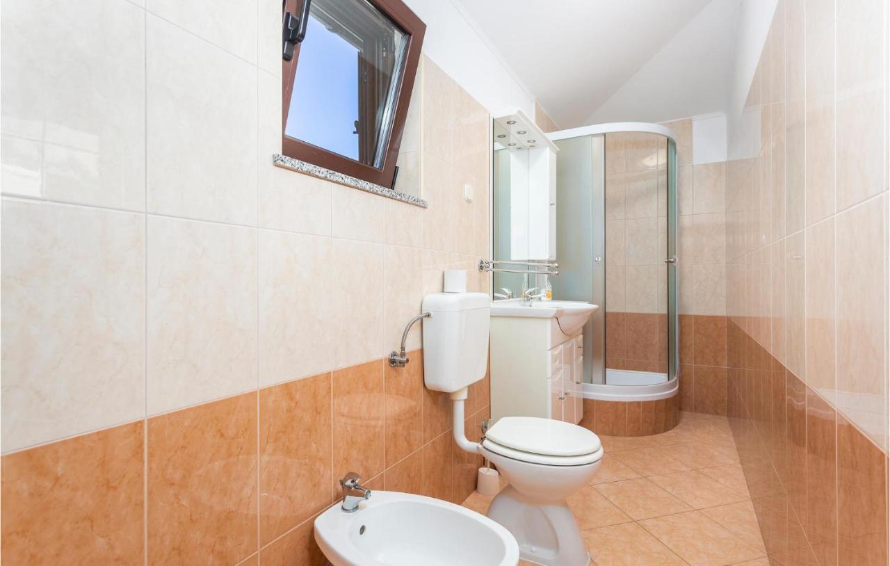 Nice Apartment In Jurandvor With Wifi Екстериор снимка